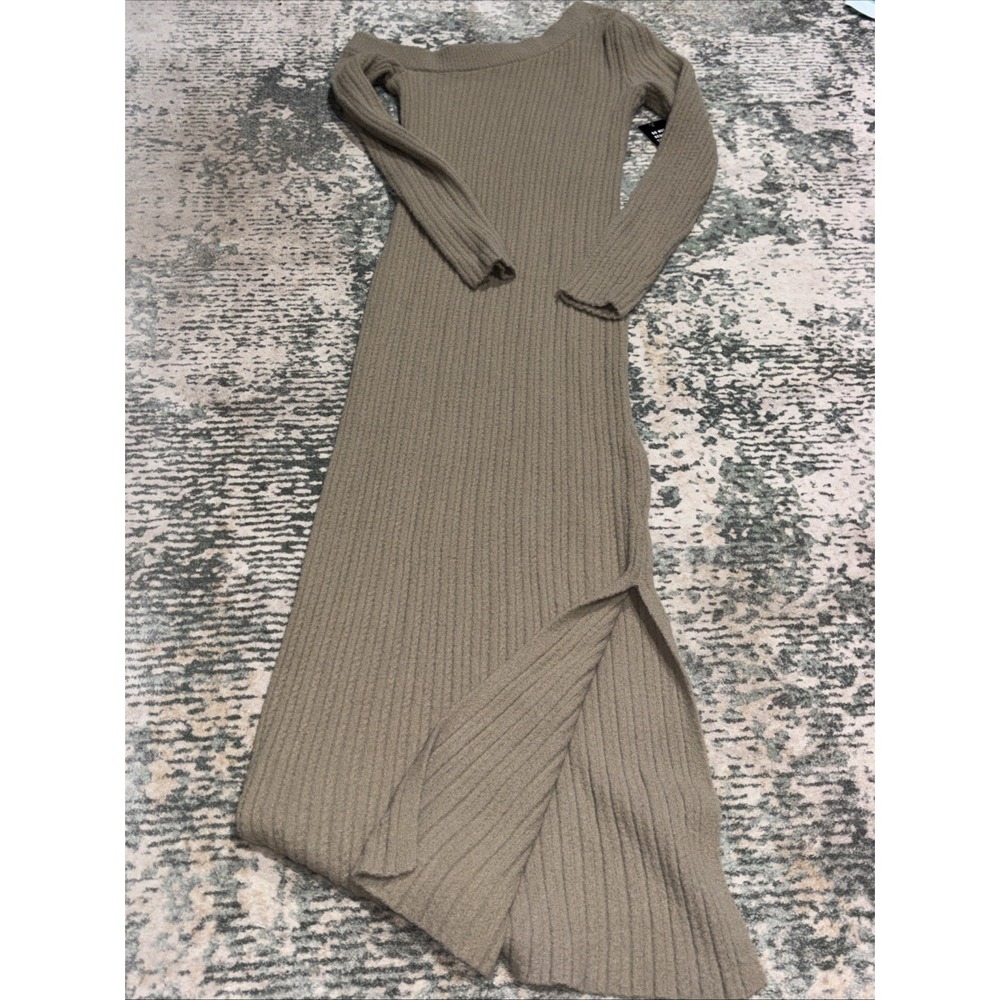 Express NWT Ribbed Off-the-Shoulder Maxi Sweater Dress - Taupe NEW Small